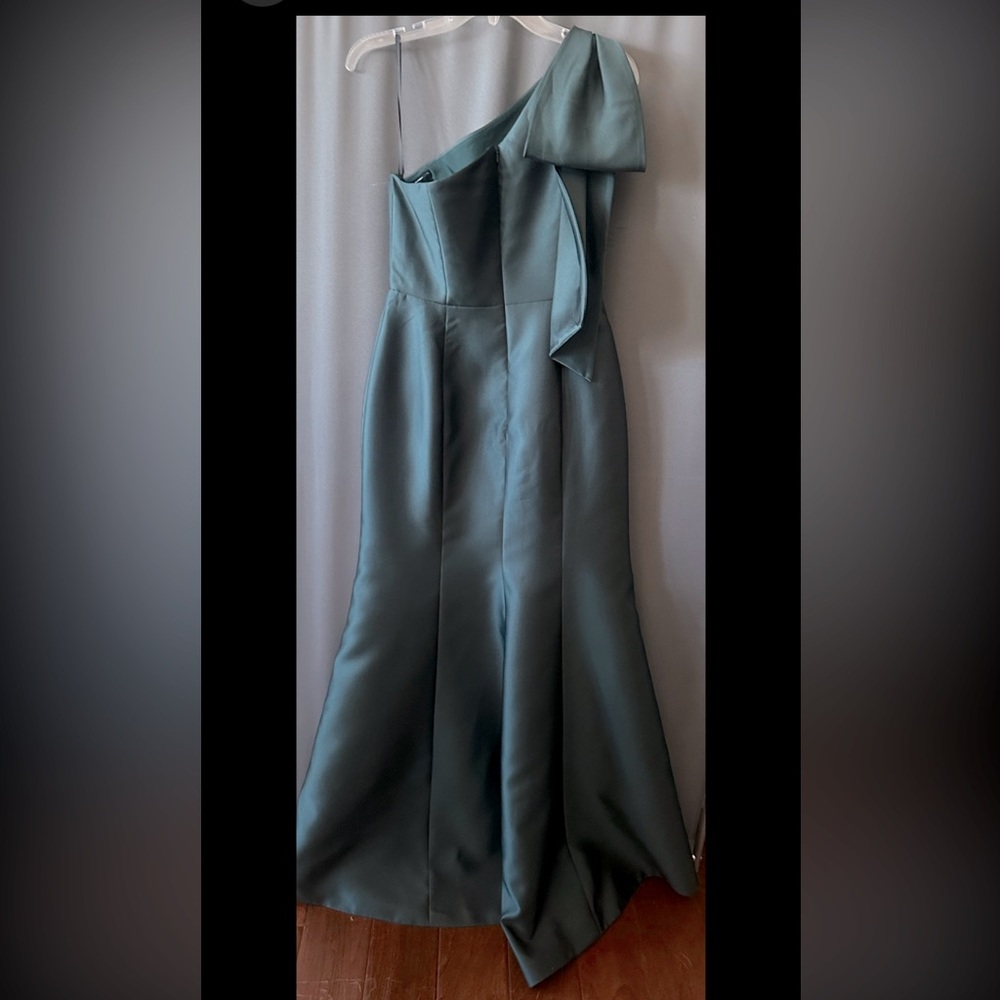 Alfred Sung Bow One-Shoulder Satin Twill Mermaid Gown,evergreen,sz 6, New - Picture 5 of 8